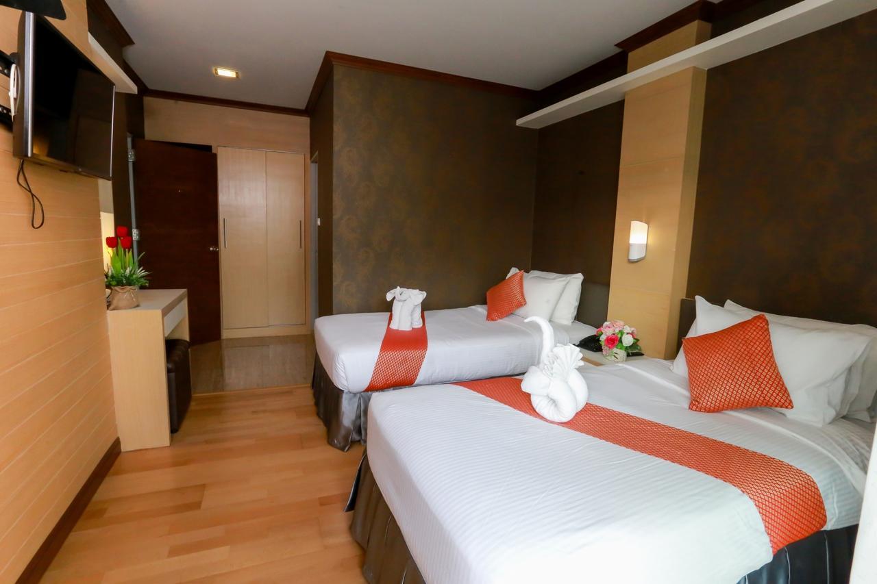 Korat Hotel - Sha Plus Nakhonratchasima Exterior foto
