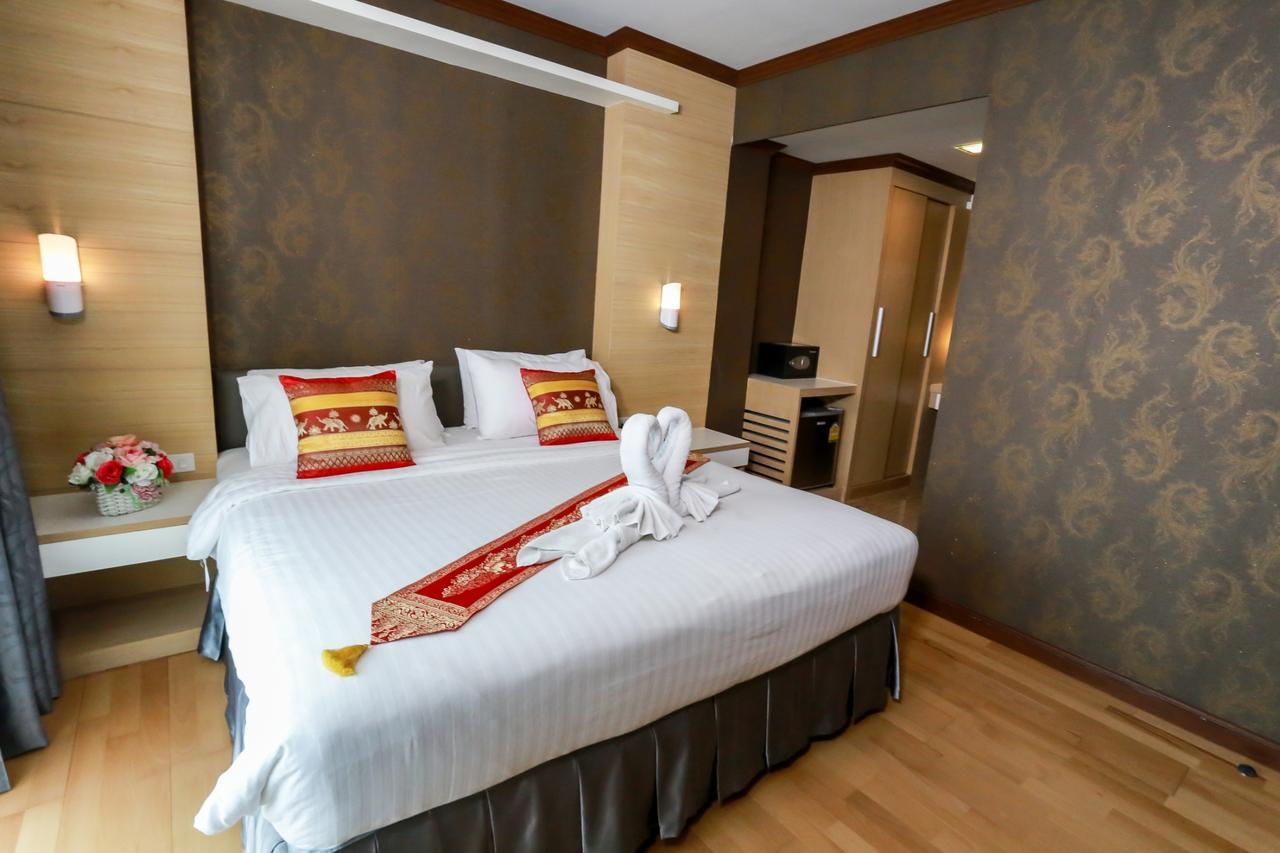 Korat Hotel - Sha Plus Nakhonratchasima Exterior foto